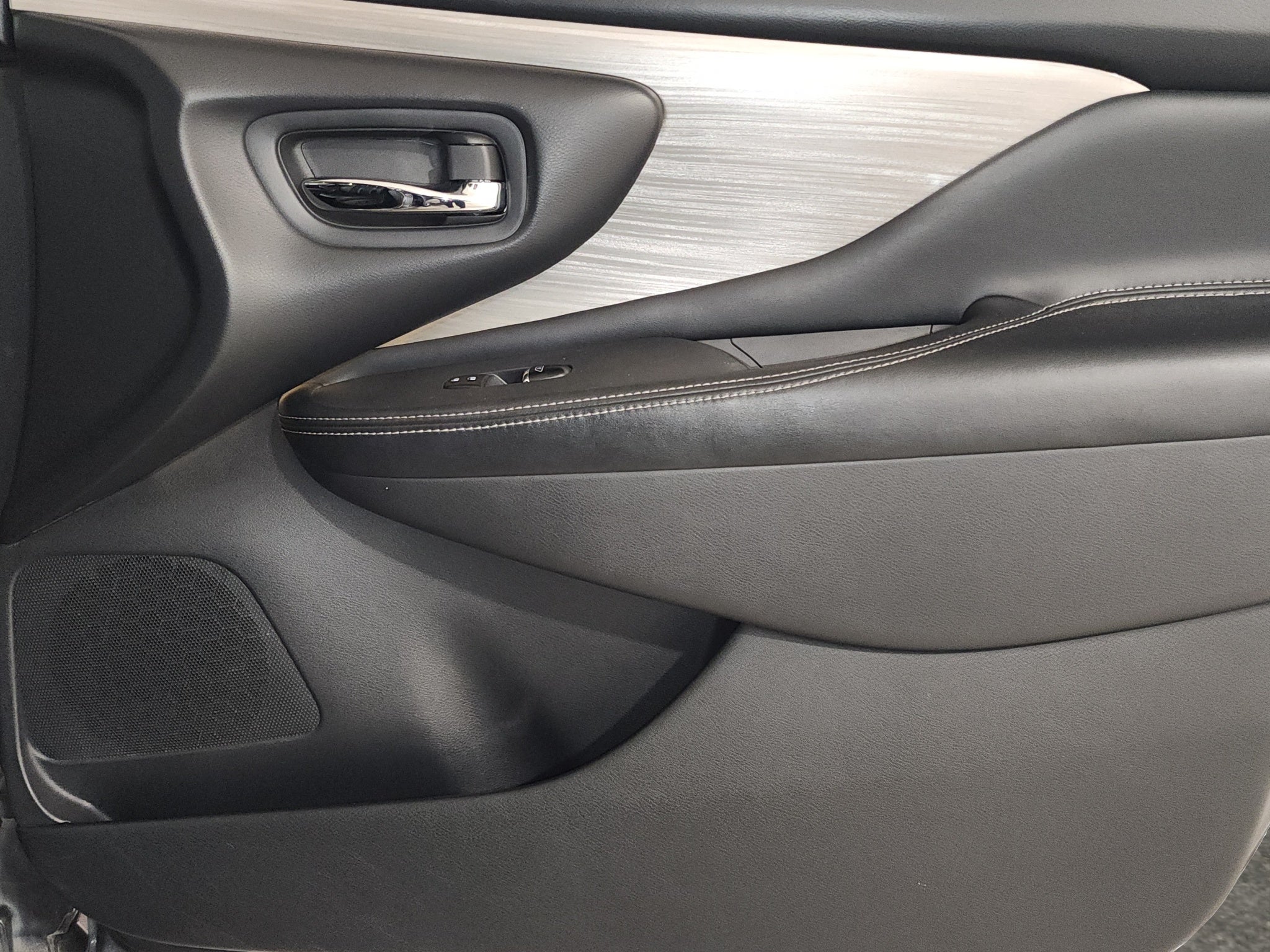 2019 Nissan Murano VUD 5 pts. Exclusive, TA, piel, QC, GPS, RA-20, 4x4 (línea nueva)