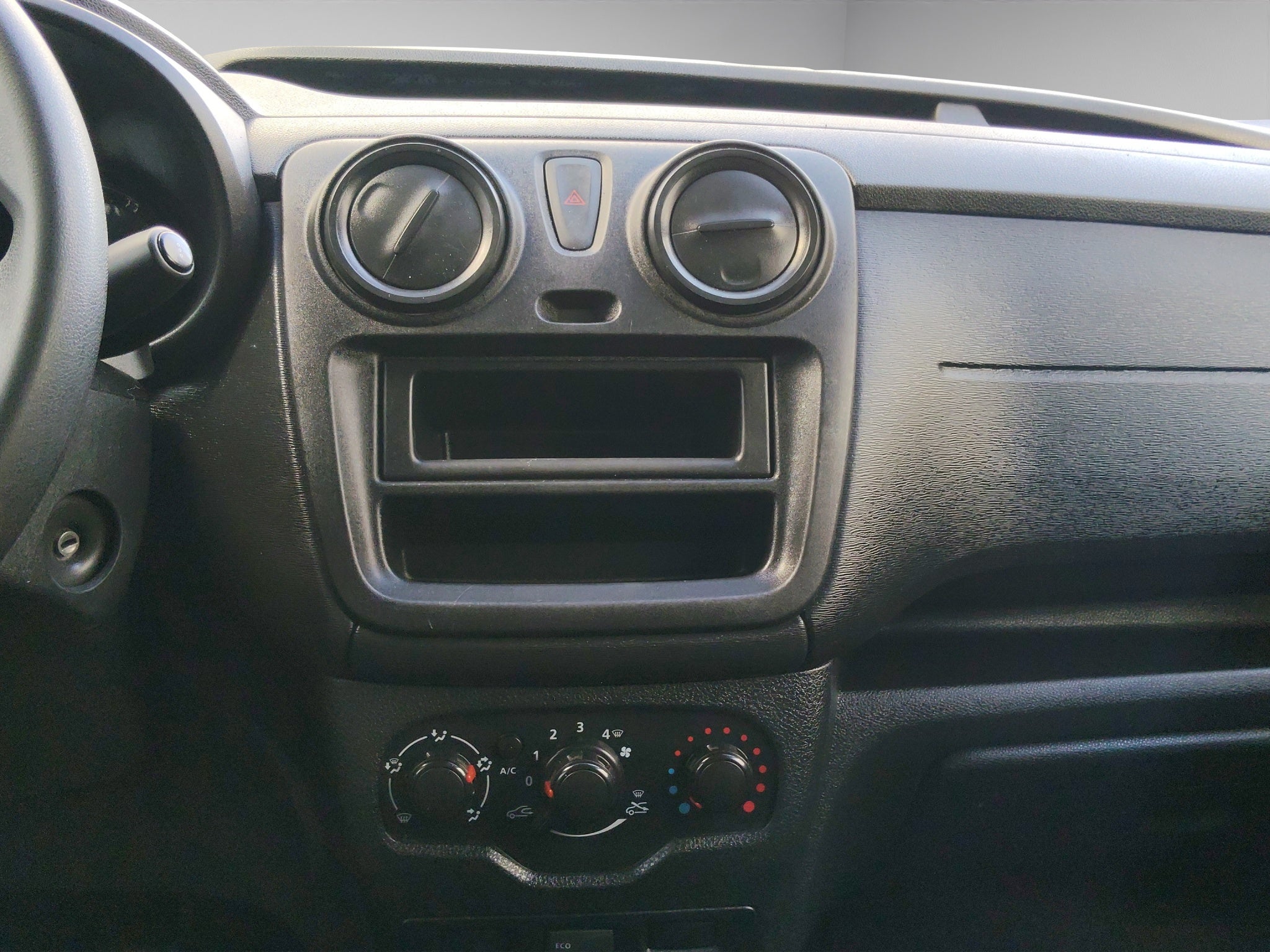 2024 Renault Comerciales Kangoo Furgoneta 4 pts. Intens, 115 HP, TM5, a/ac.