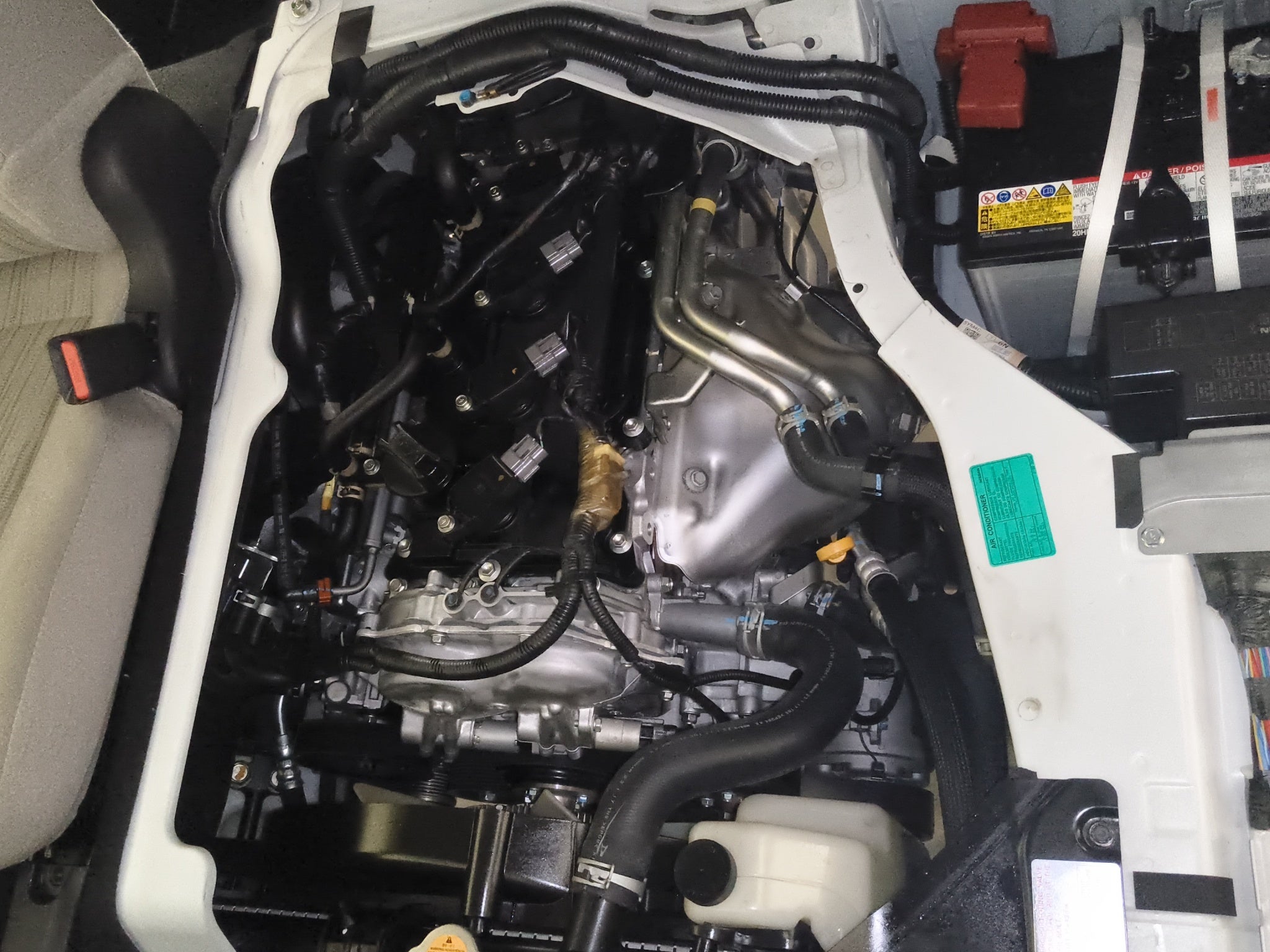 2022 Nissan Urvan Pasajeros 4 pts. TM5, a/ac., VE, 12 pas.
