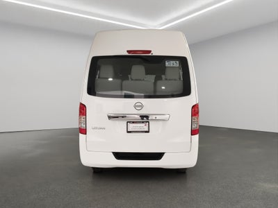 2022 Nissan Urvan Pasajeros 4 pts. TM5, a/ac., VE, 12 pas.