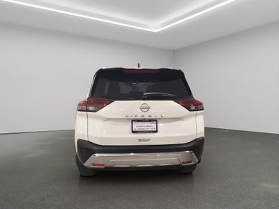 2025 Nissan X-Trail VUD 5 pts. Platinum, TA, piel, QCP, GPS, RA-19