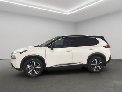 2025 Nissan X-Trail VUD 5 pts. Platinum, TA, piel, QCP, GPS, RA-19