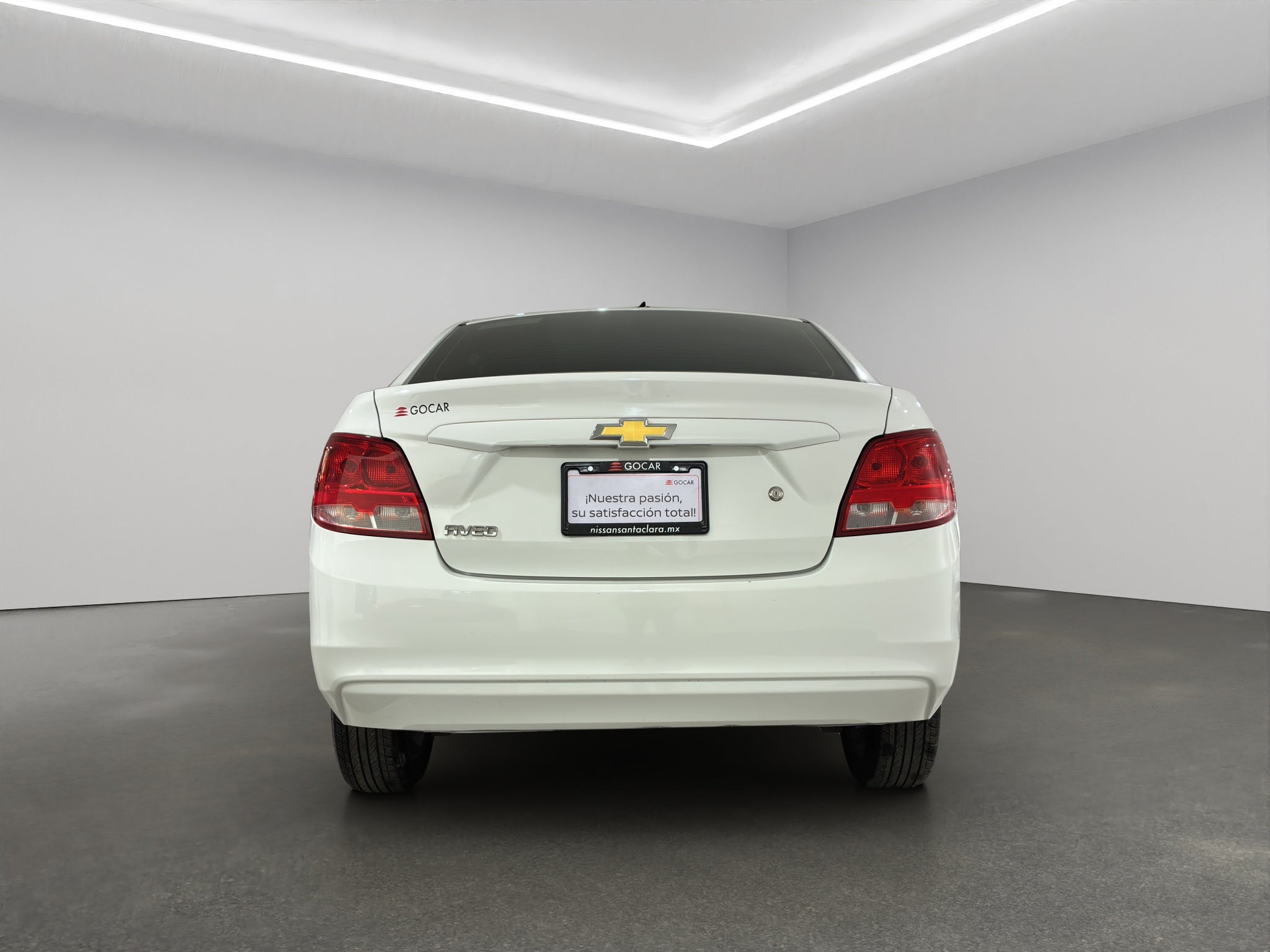 2023 Chevrolet Aveo 4 pts. LT, TM5, a/ac. Aut., f. niebla, RA-15 (línea anterior)