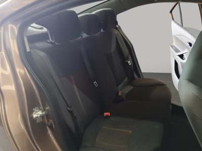 2020 Chevrolet Aveo 4 pts. LT, TM5, a/ac. Aut., f. niebla, RA-15