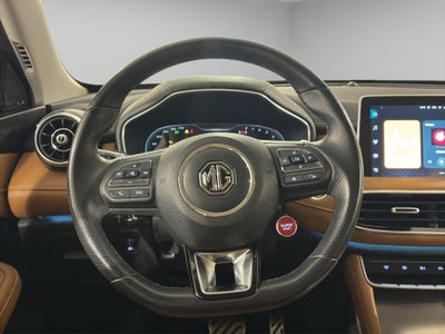 2024 MG HS VUD 5 pts. Trophy Pack, piel, astos. cubo, TP, RA-18 (línea nueva)