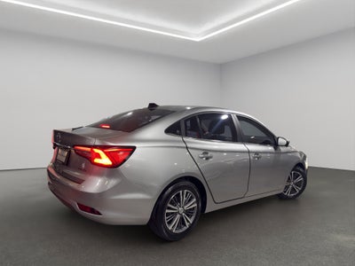 2024 MG MG5 4 pts. Elegance, 1.5l, TM5, VE, piel, QC, RA-16 (línea anterior)