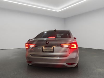 2024 MG MG5 4 pts. Elegance, 1.5l, TM5, VE, piel, QC, RA-16 (línea anterior)