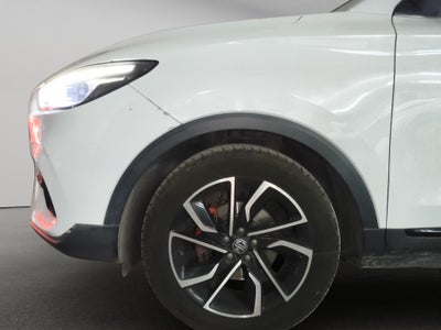 2023 MG ZS VUD 5 pts. Elegance, 1.5l, TA, piel, TP, RA-17 bitono