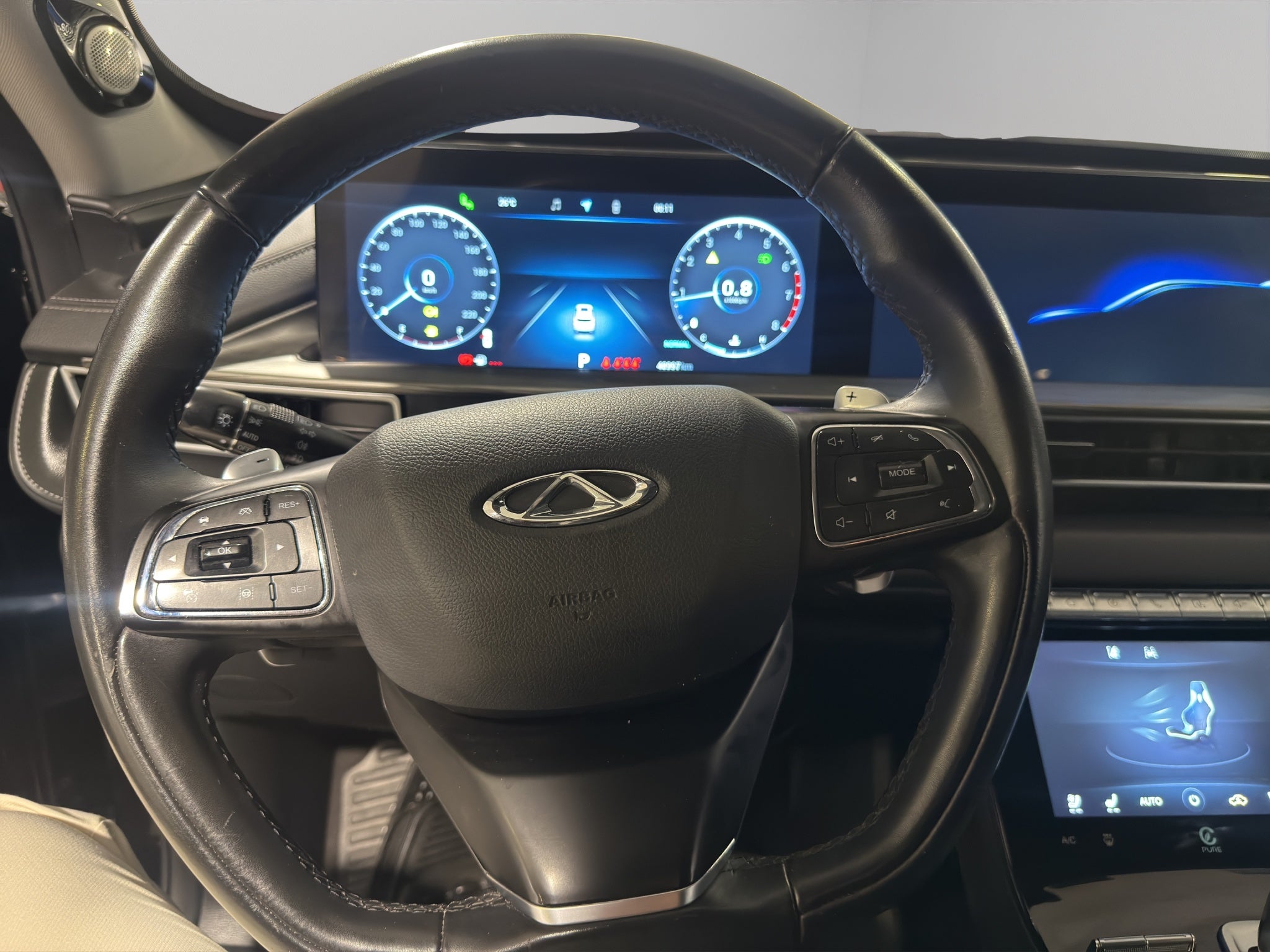 2023 Chirey Tiggo 8 Pro VUD 5 pts. Pro Max Premium, 2.0T, CVT, ADAS, RA-18