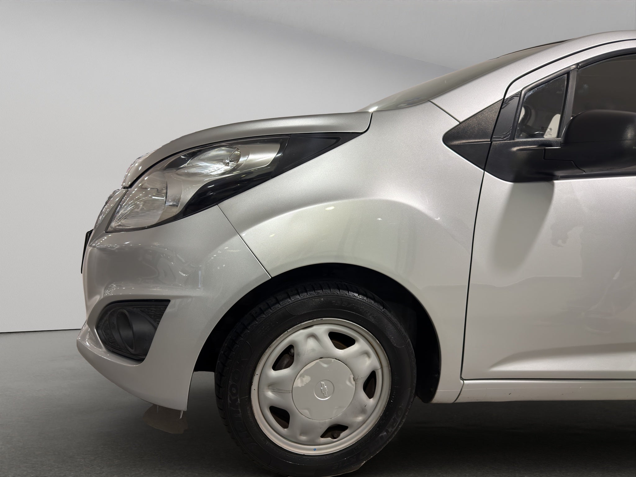 2017 Chevrolet Spark 5 pts. HB LT Clasico, 1.2l, TM5, a/ac., R-14