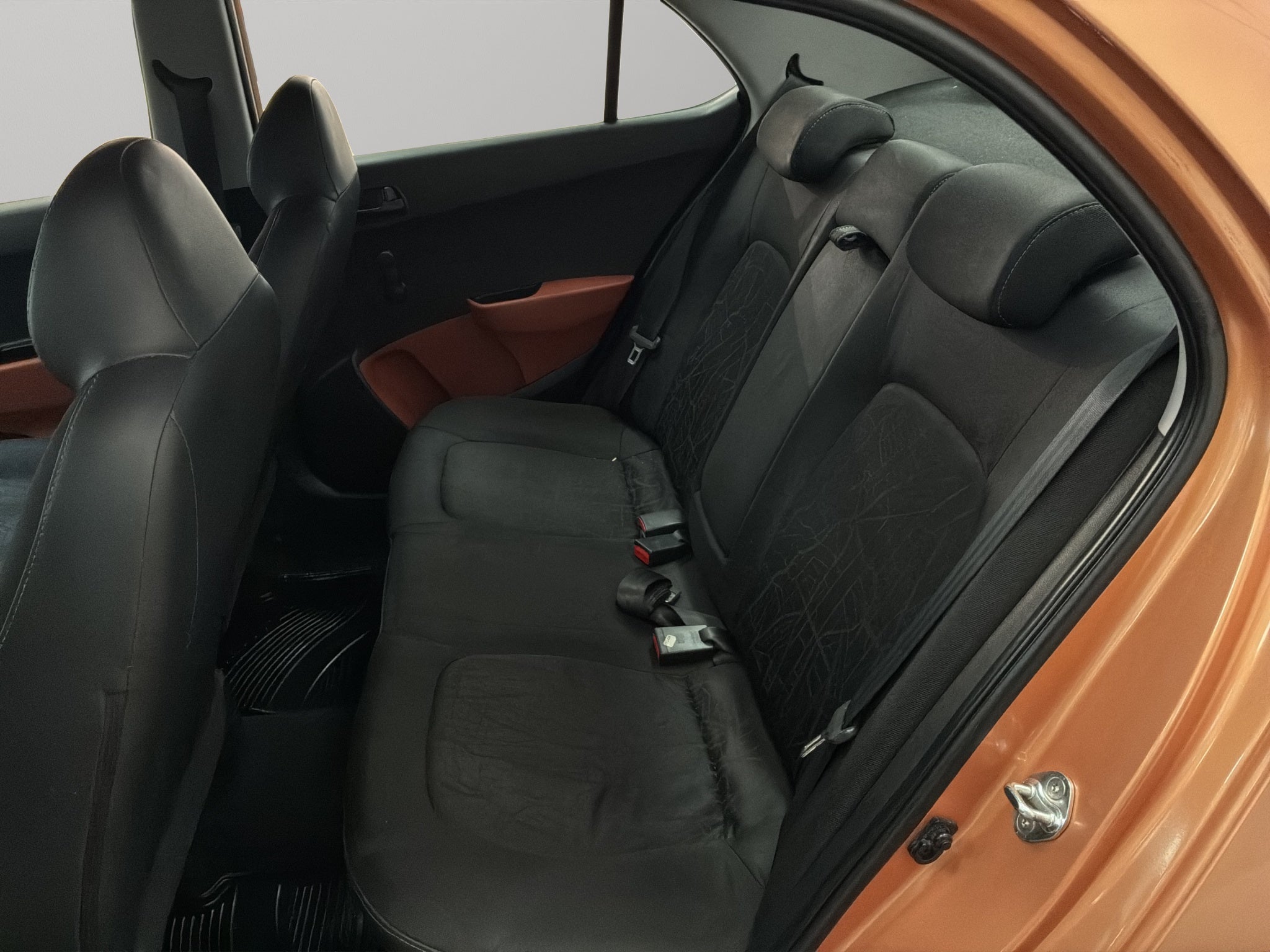 2016 Hyundai Grand i10 4 pts. GL MID, TM5, a/ac., R-14