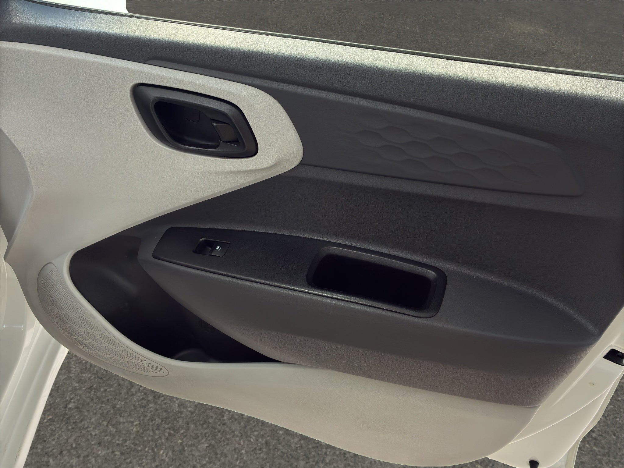 2022 Hyundai Grand i10 5 pts. HB GL MID, TM5, a/ac., RA-14