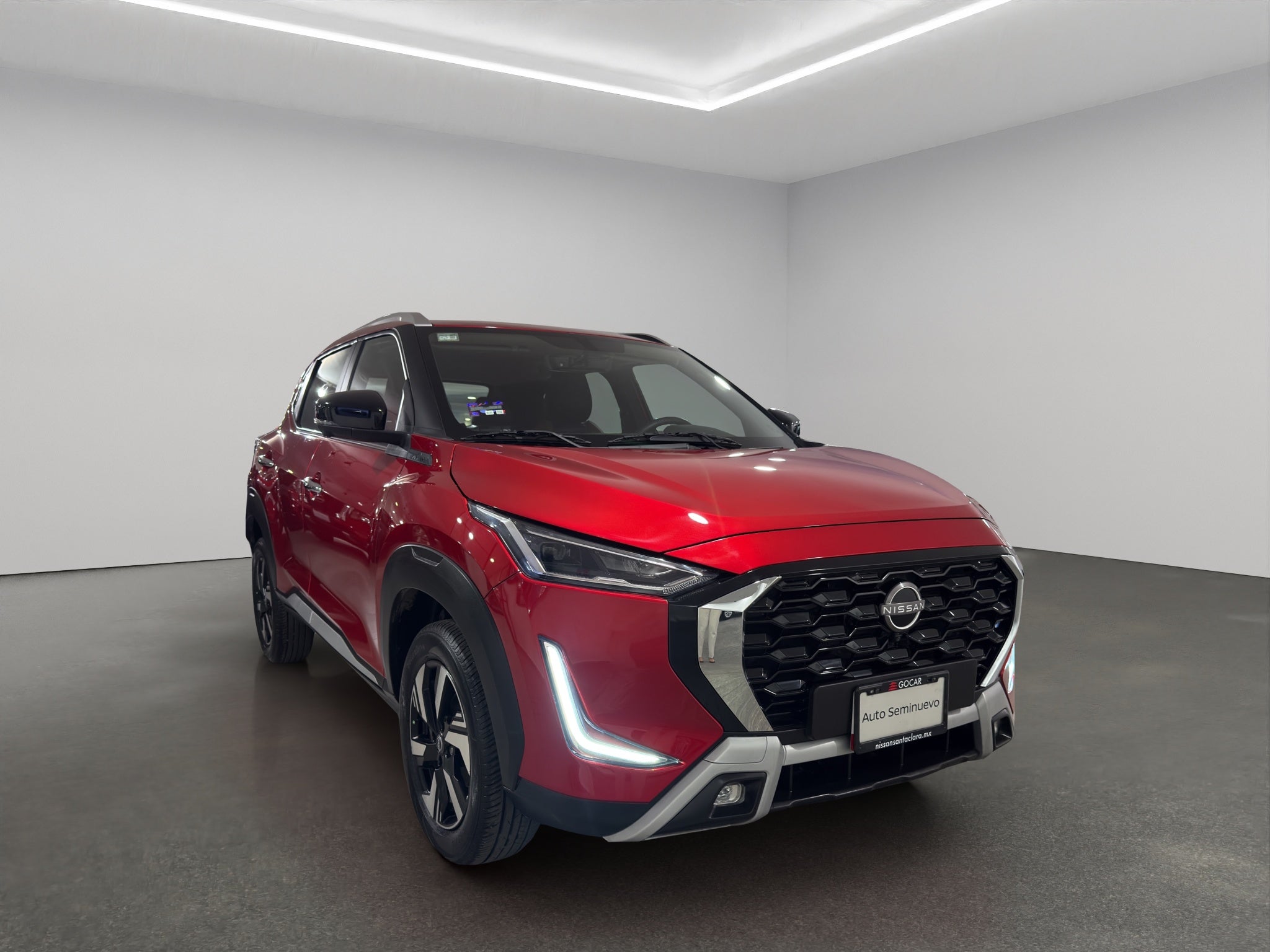 2026 Nissan Magnite VUD 5 pts. Exclusive, 1.0T, TM5, piel, RA-16