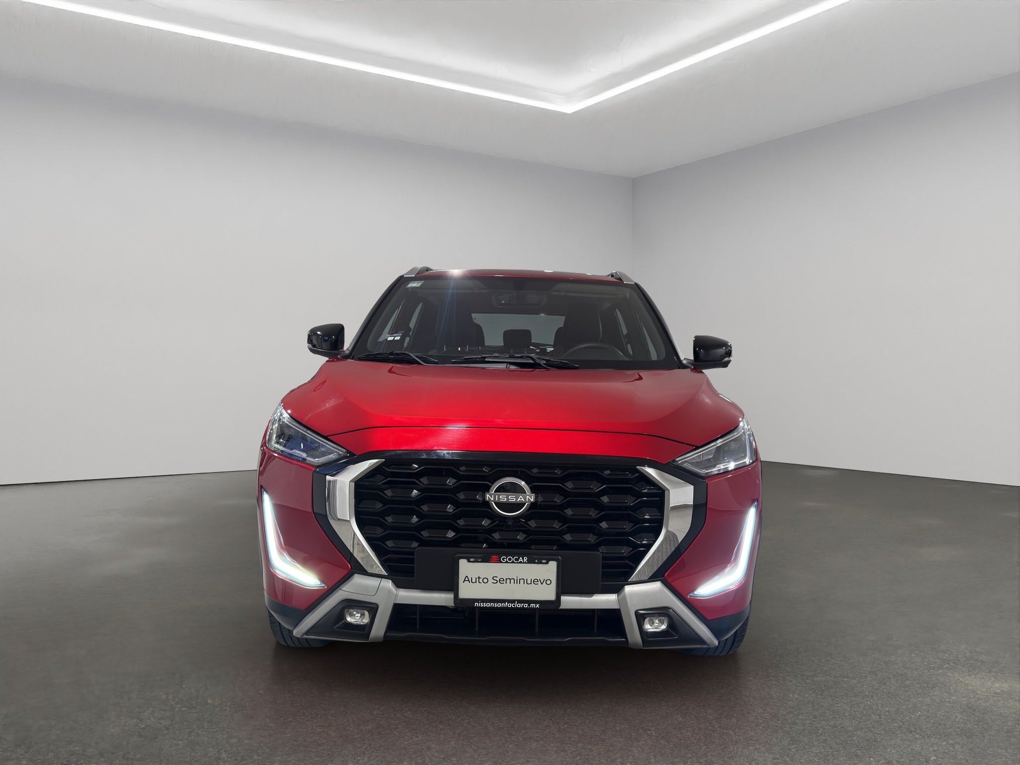 2026 Nissan Magnite VUD 5 pts. Exclusive, 1.0T, TM5, piel, RA-16