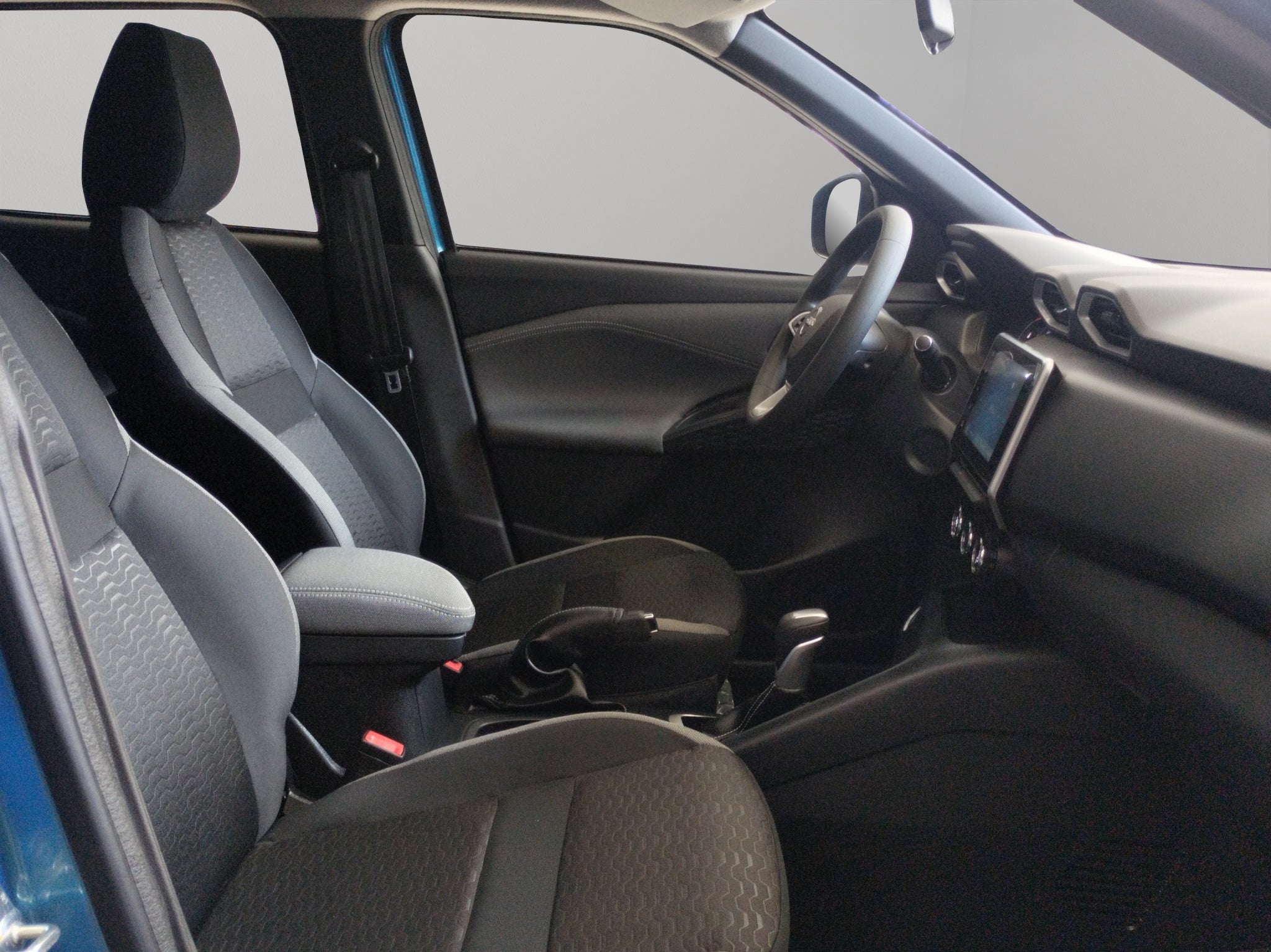 2025 Nissan Magnite VUD 5 pts. Advance, 1.0T, TM5, RA-16