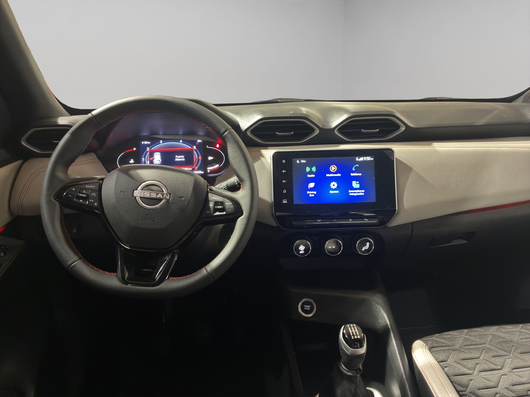 2025 Nissan Magnite VUD 5 pts. Exclusive, 1.0T, TM5, piel, RA-16