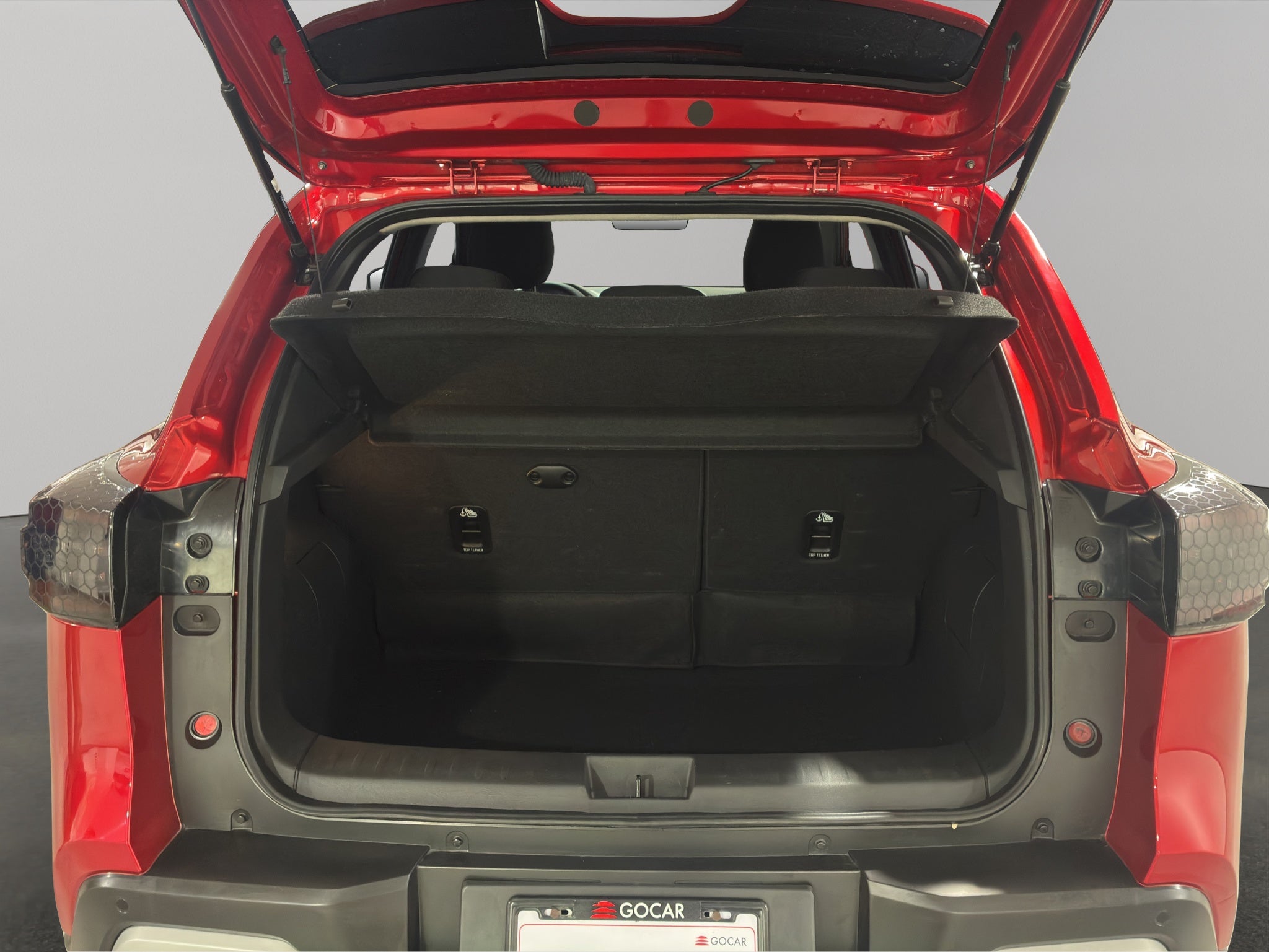 2025 Nissan Magnite VUD 5 pts. Exclusive, 1.0T, TM5, piel, RA-16