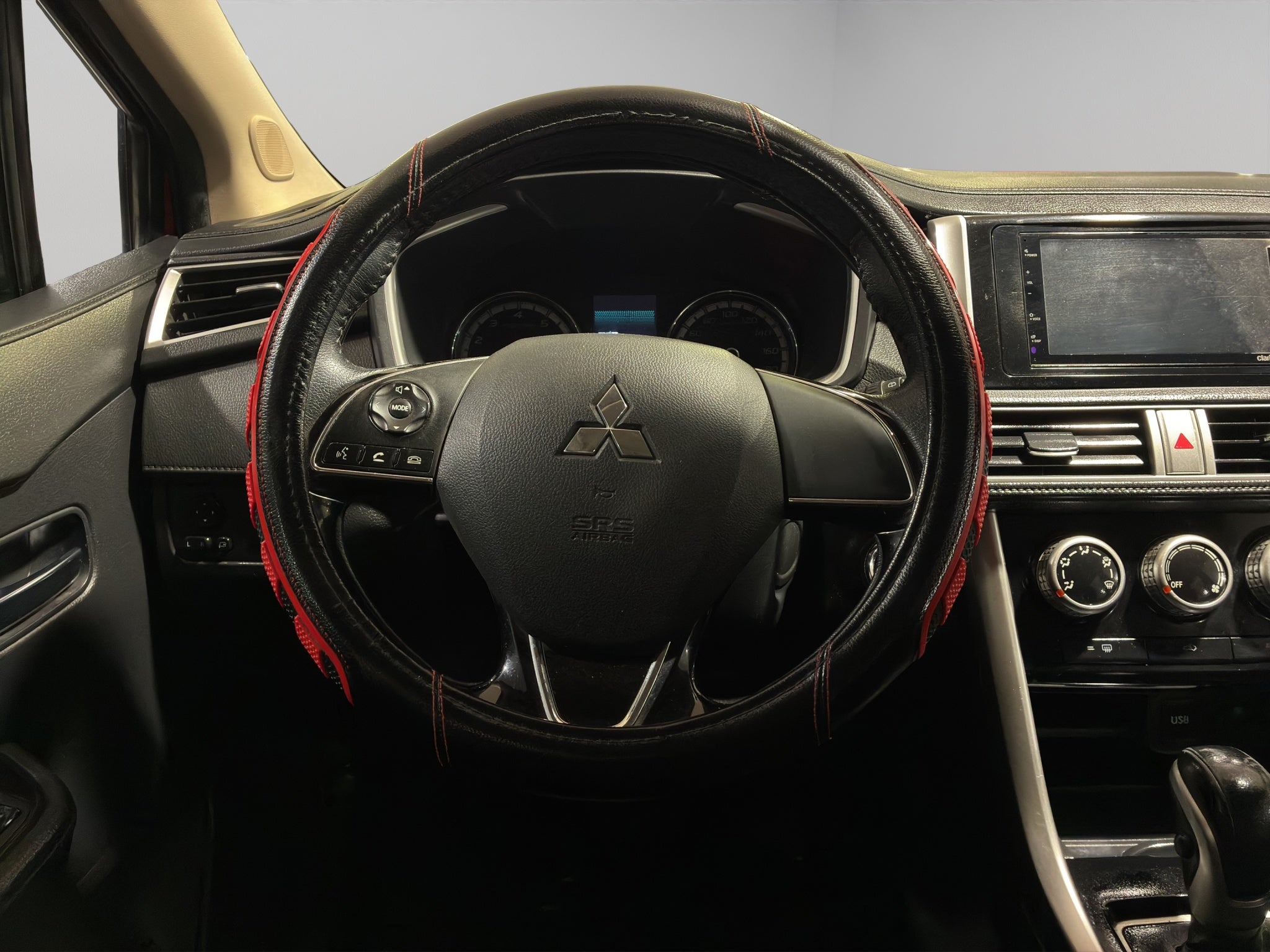 2023 Mitsubishi Xpander VUD 5 pts. GLS, 1.5l, TA, 7 pas., RA-16