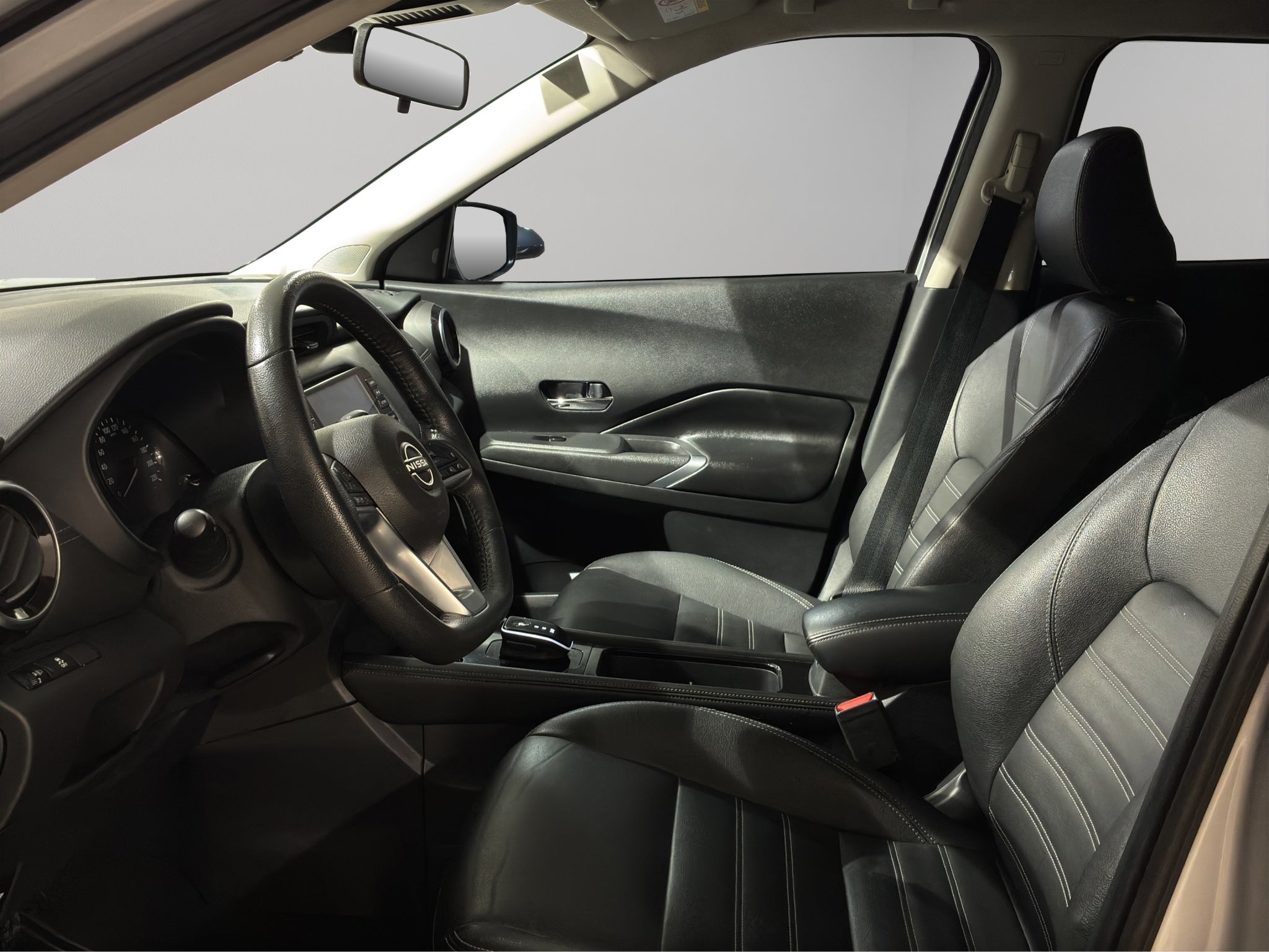 2023 Nissan Kicks VUD 5 pts. Platinum e-Power, E-REV, TA, piel, ADAS, RA-17