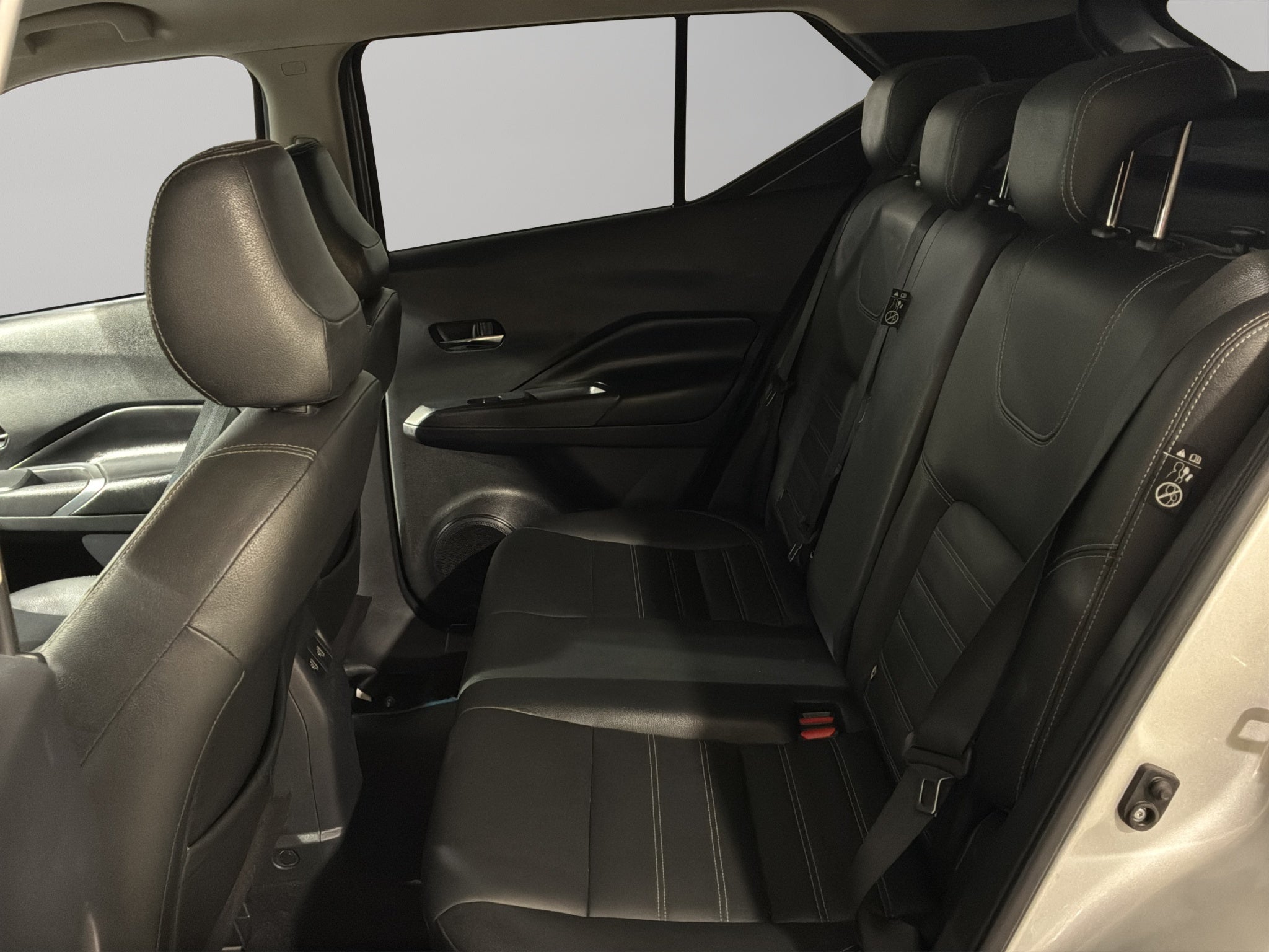 2023 Nissan Kicks VUD 5 pts. Platinum e-Power, E-REV, TA, piel, ADAS, RA-17