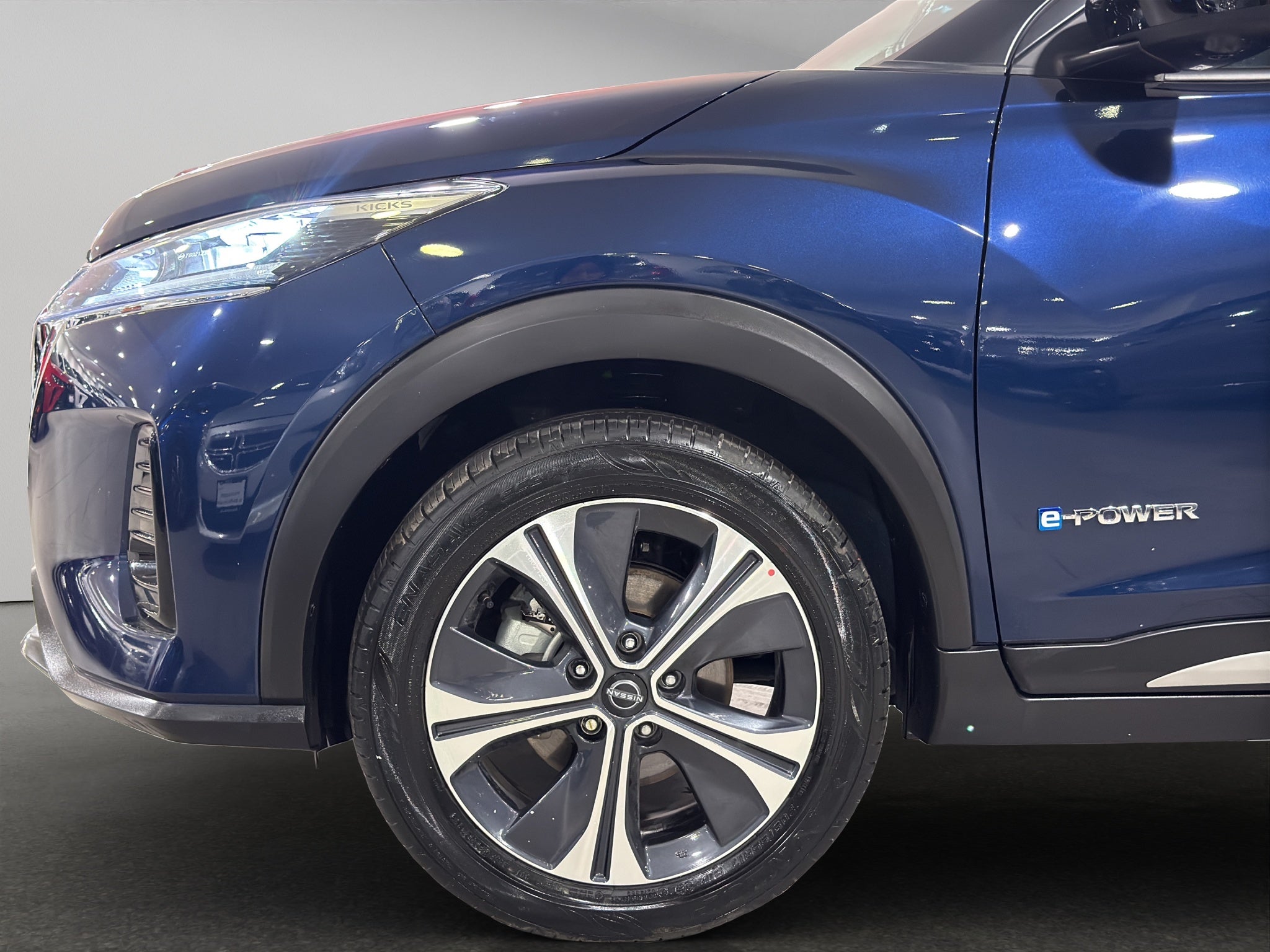 2026 Nissan Kicks VUD 5 pts. Play Advance e-Power, E-REV, TA, RA-17