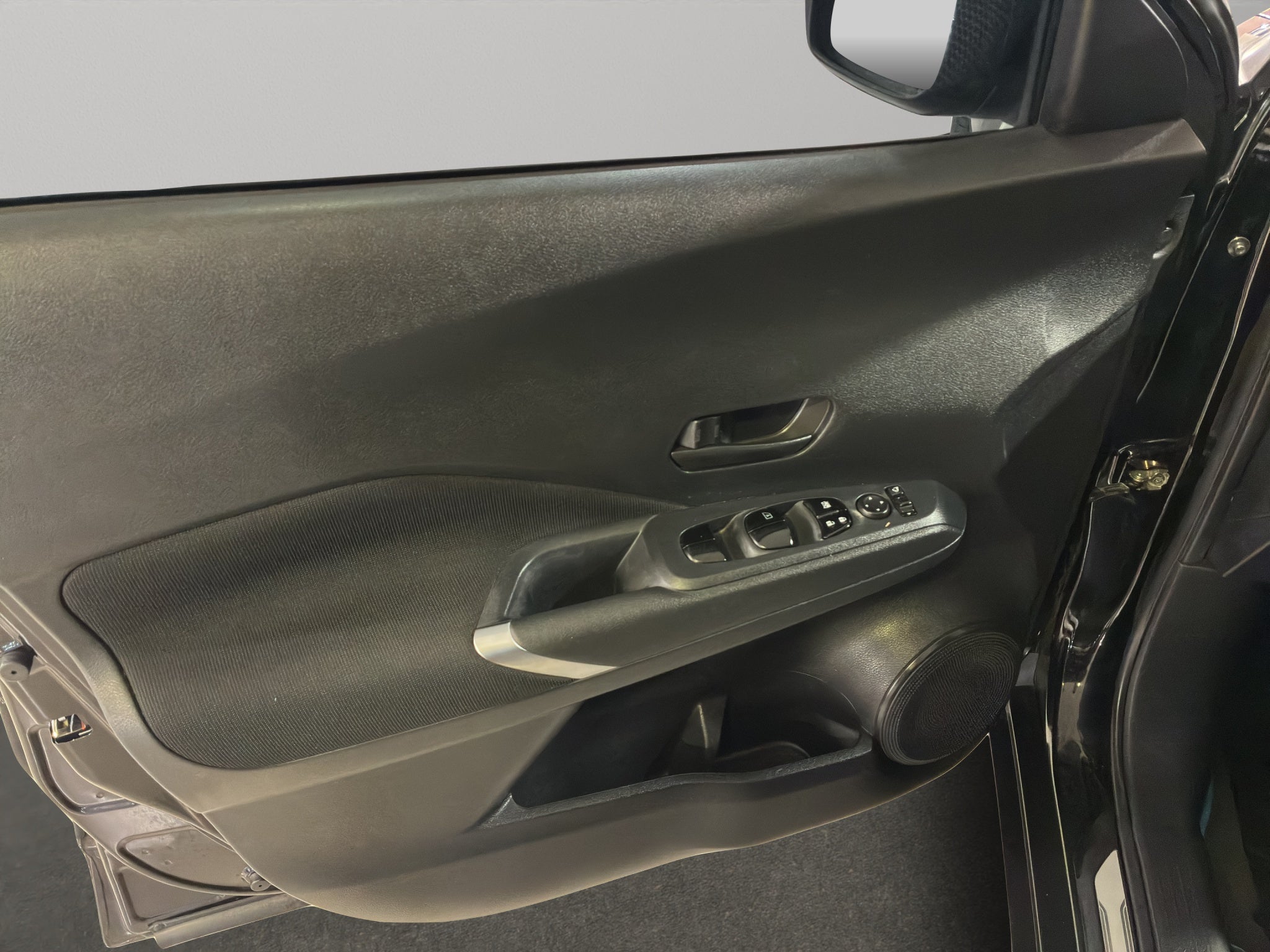 2023 Nissan Kicks VUD 5 pts. Advance e-Power, E-REV, TA, RA-17