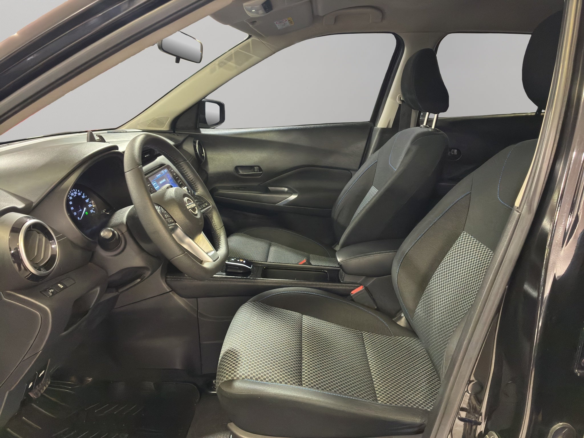 2023 Nissan Kicks VUD 5 pts. Advance e-Power, E-REV, TA, RA-17