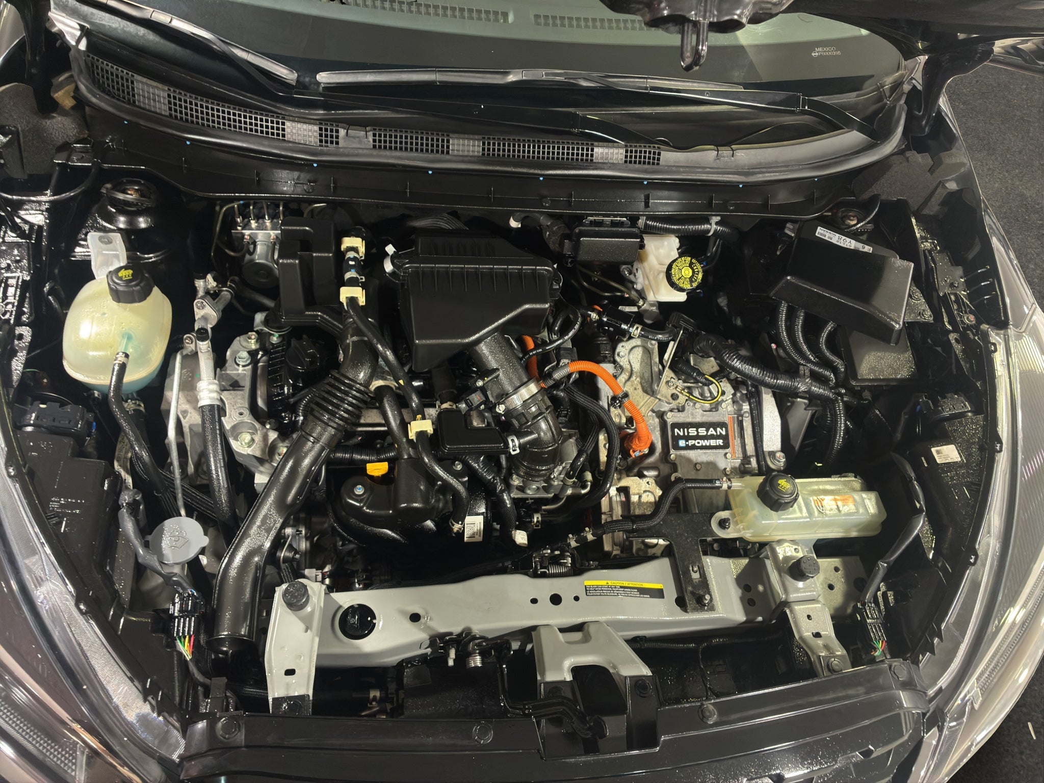 2023 Nissan Kicks VUD 5 pts. Advance e-Power, E-REV, TA, RA-17