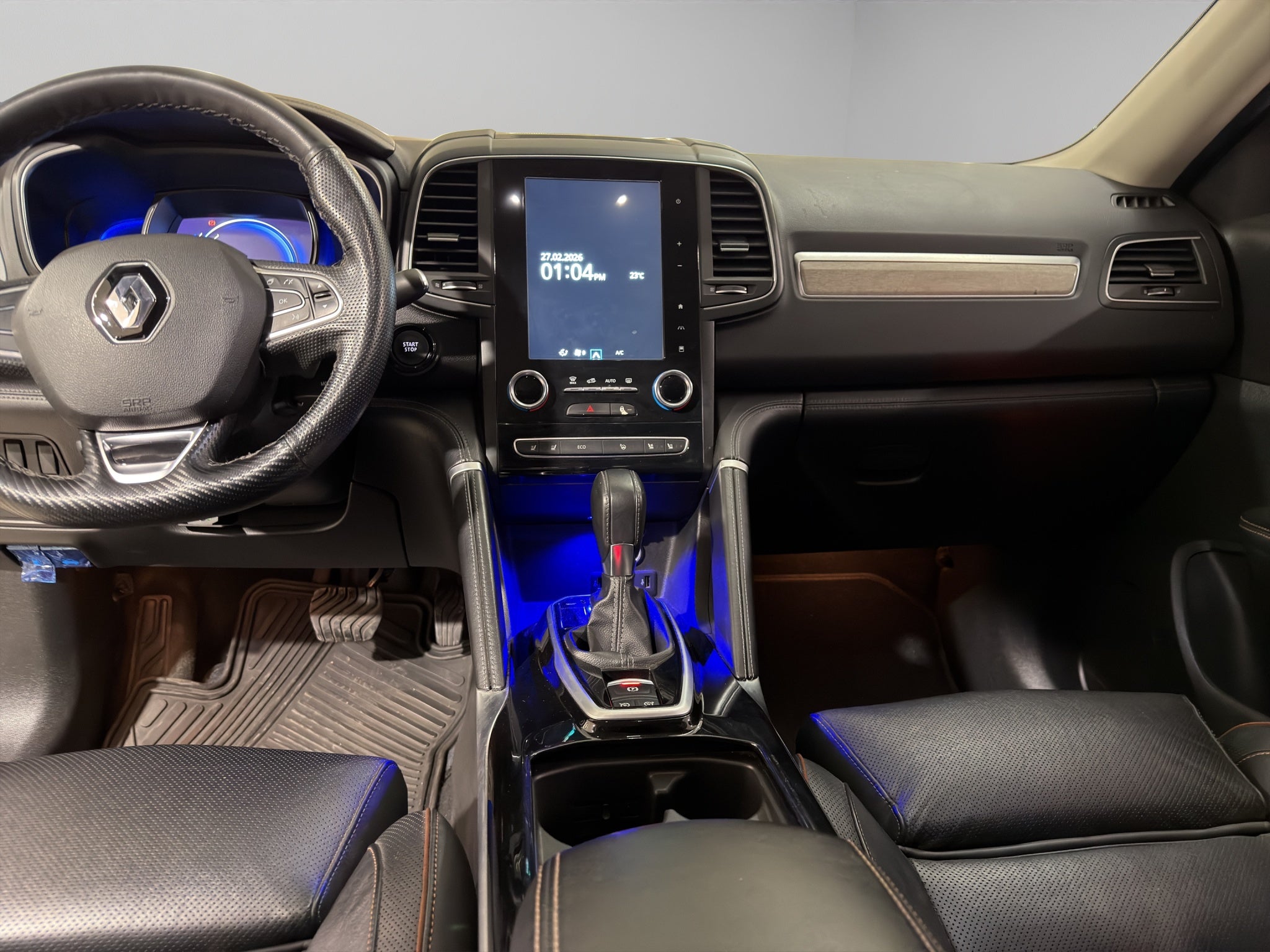 2023 Renault Koleos VUD 5 pts. Iconic, TA, climatronic, piel, QCP, GPS, RA-19