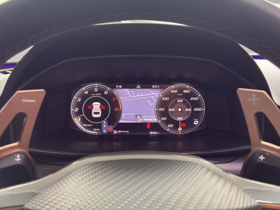 2024 Cupra León 5 pts. High, 300 HP, 2.0T, DSG, QC, RA-19 (línea anterior)