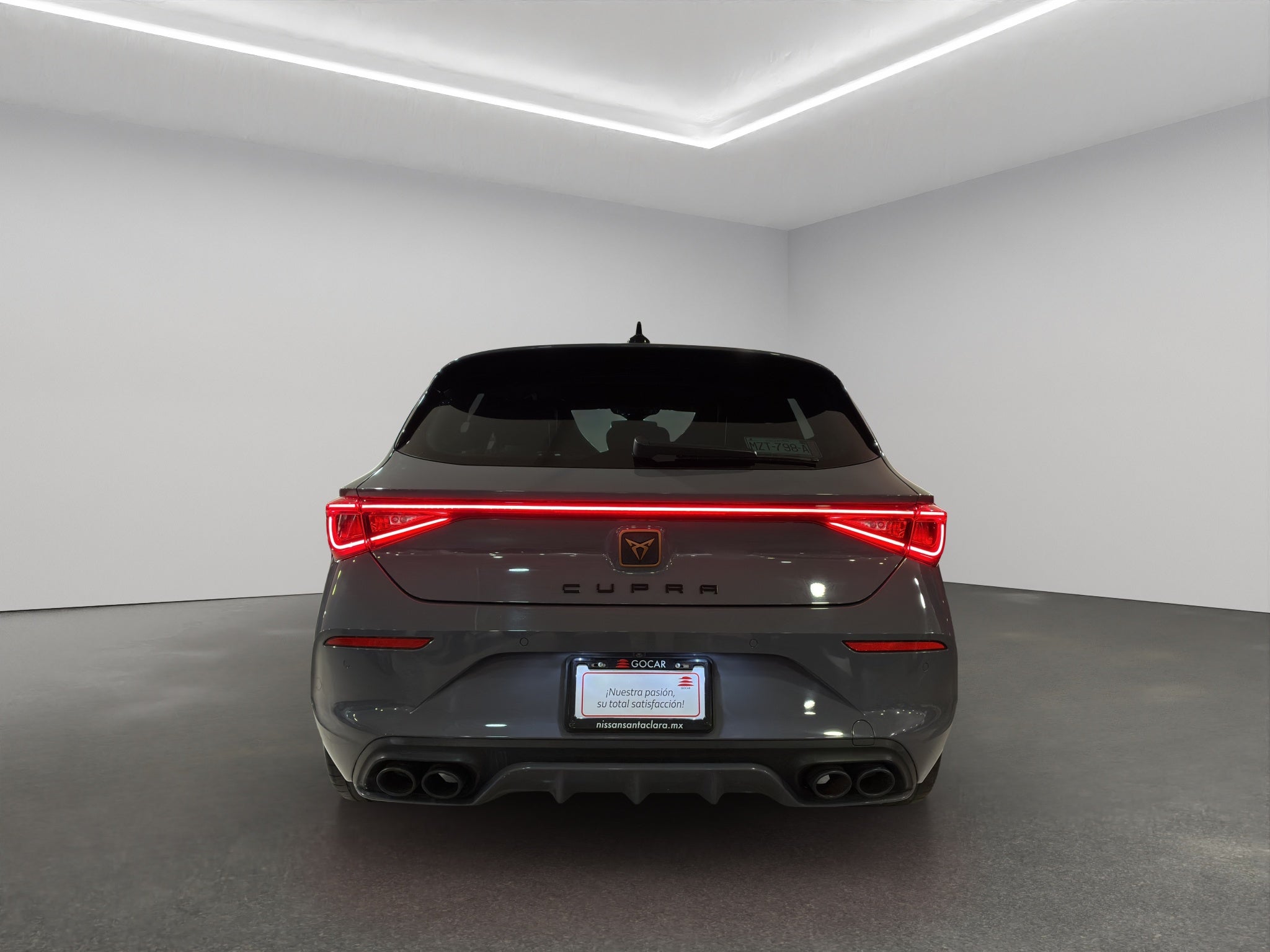2024 Cupra León 5 pts. High, 300 HP, 2.0T, DSG, QC, RA-19 (línea anterior)