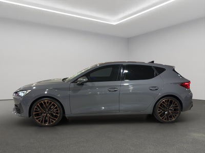 2024 Cupra León 5 pts. High, 300 HP, 2.0T, DSG, QC, RA-19 (línea anterior)