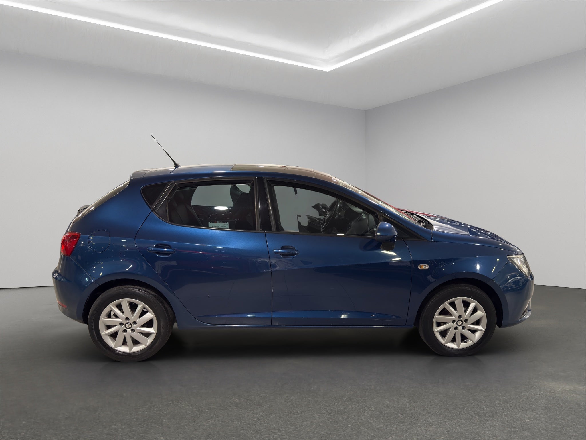 2015 Seat Ibiza 5 pts. Style, 105 HP, 1.6l, DSG, a/ac., QC, CD, RA-15