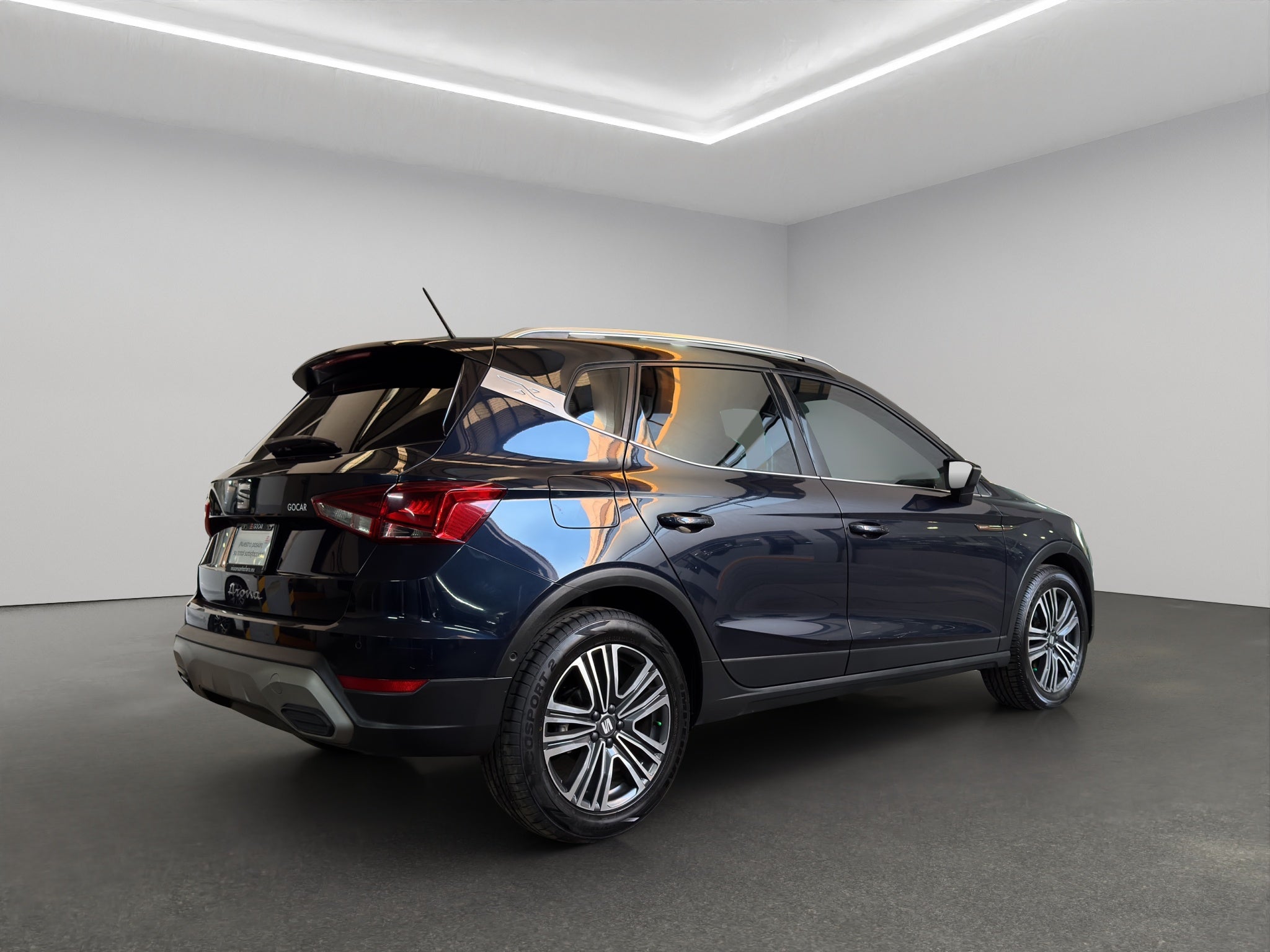 2023 Seat Arona VUD 5 pts. Xperience, 1.6l, climatronic, f. led, cámara reversa, RA-17