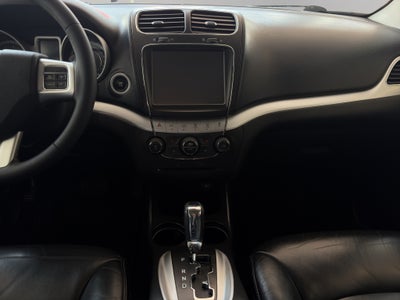 2016 Dodge Journey VUD 5 pts. SXT, 2.4l, TA, VE, BL, 7 pas., RA-17