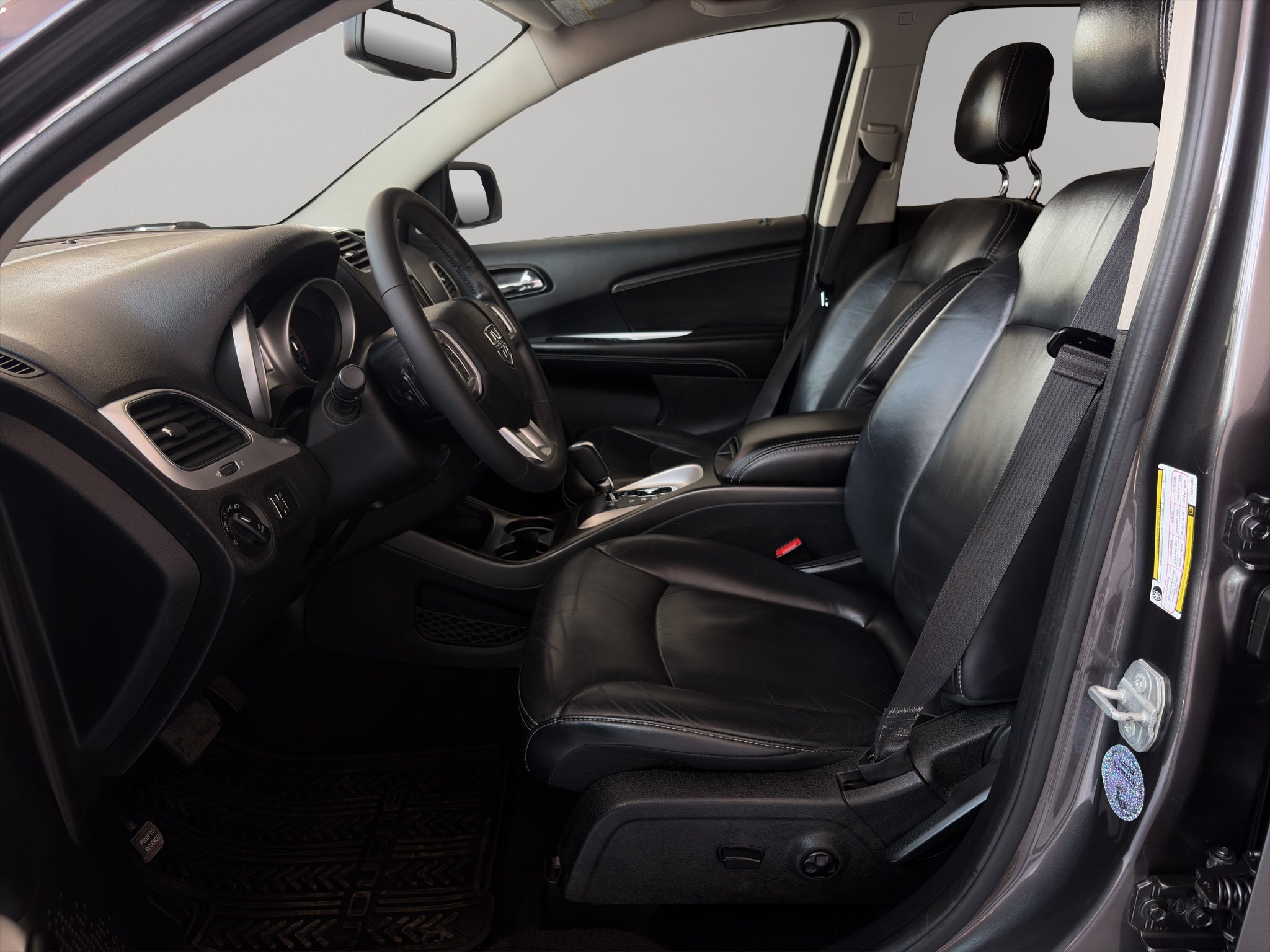 2016 Dodge Journey VUD 5 pts. SXT, 2.4l, TA, VE, BL, 7 pas., RA-17