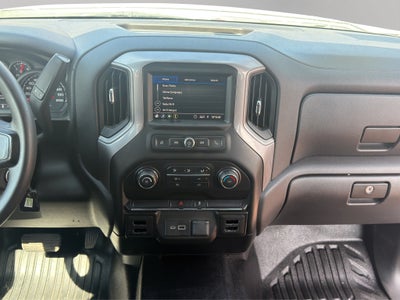 2021 Chevrolet Comerciales Silverado Pick-Up 4 pts. WT, Doble Cab., V6, 4.3l, TA, a/ac.