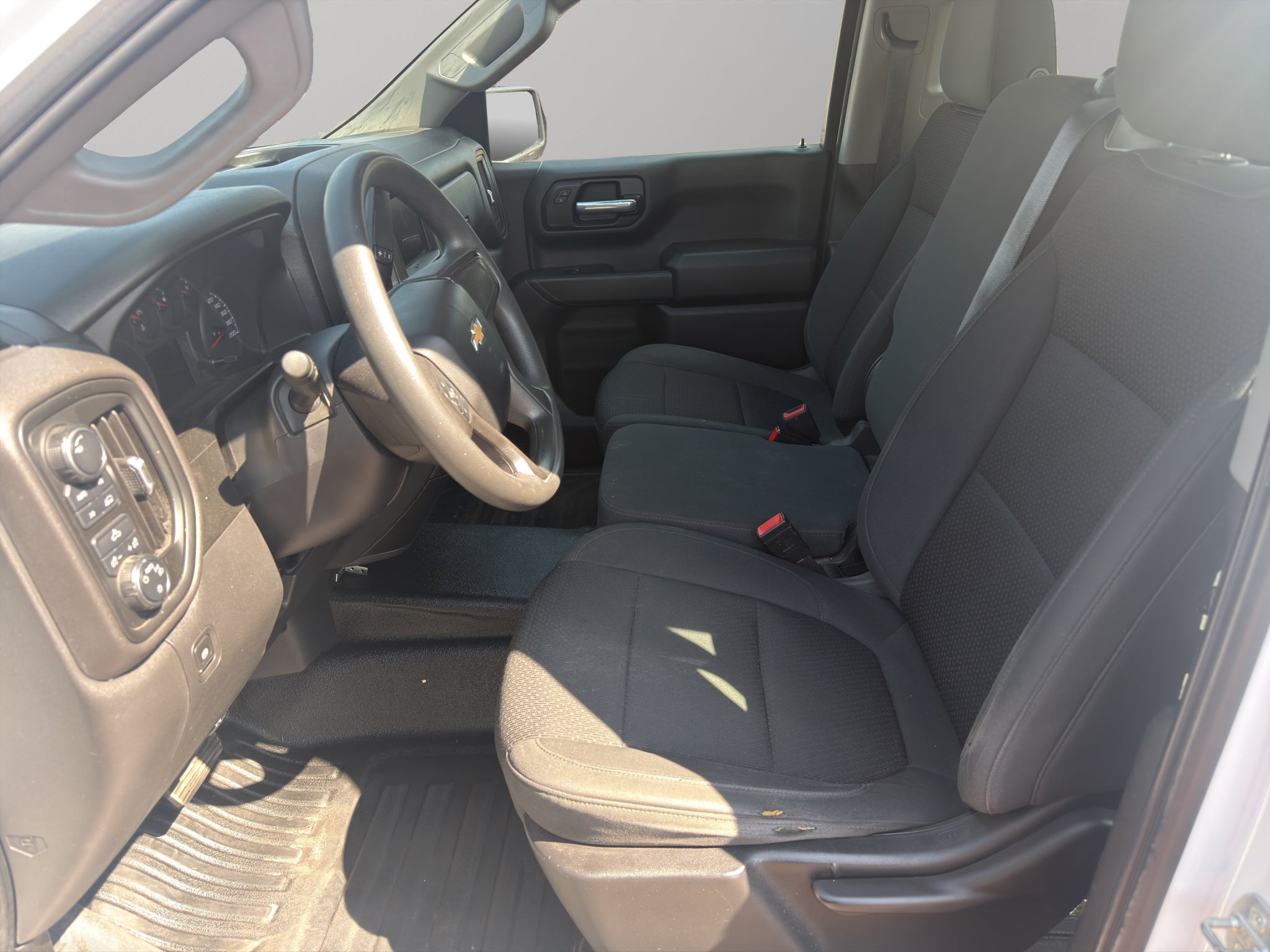 2021 Chevrolet Comerciales Silverado Pick-Up 4 pts. WT, Doble Cab., V6, 4.3l, TA, a/ac.