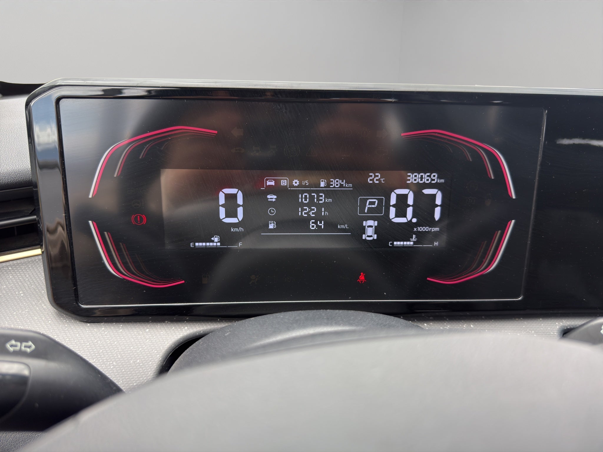 2025 Kia K3 4 pts. L, 1.6l, TA, a/ac., R-15