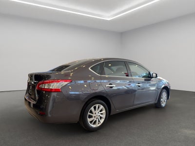 2016 Nissan Sentra 4 pts. Advance, TM6, a/ac., f. niebla, RA-16 (línea anterior)