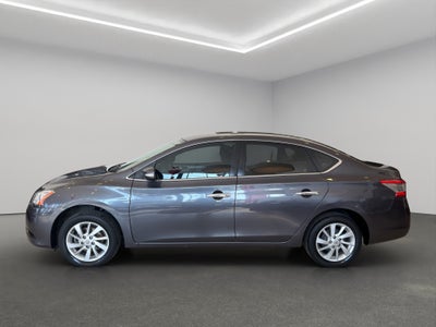2016 Nissan Sentra 4 pts. Advance, TM6, a/ac., f. niebla, RA-16 (línea anterior)