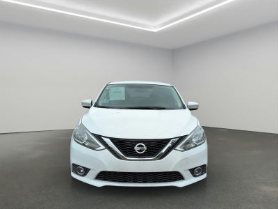 2018 Nissan Sentra 4 pts. Advance, TM6, a/ac., f. niebla, RA-16