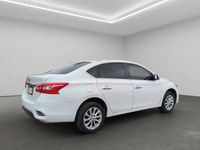 2018 Nissan Sentra 4 pts. Advance, TM6, a/ac., f. niebla, RA-16