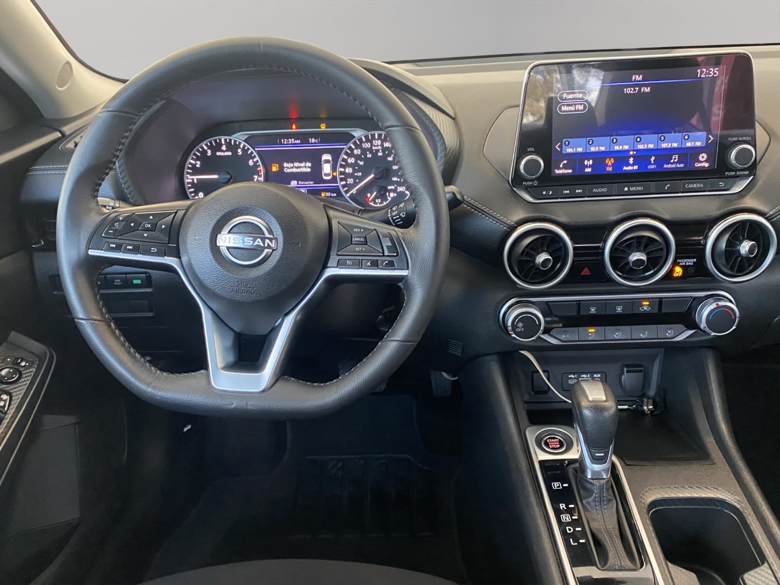 2024 Nissan Sentra 4 PTS ADVANVE TA 6 A/AC F NIEBLA RA 16