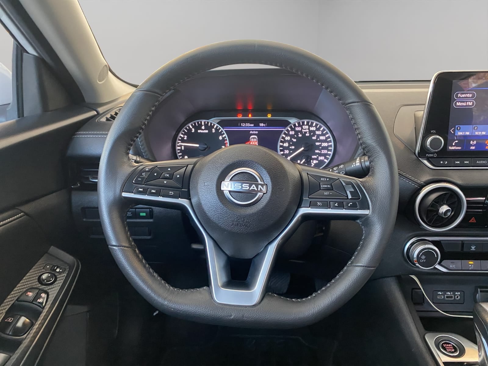 2024 Nissan Sentra 4 PTS ADVANVE TA 6 A/AC F NIEBLA RA 16