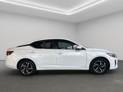 2024 Nissan Sentra 4 PTS ADVANVE TA 6 A/AC F NIEBLA RA 16