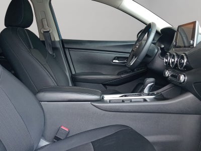 2024 Nissan Sentra 4 pts. Advance, TM6, a/ac., f. niebla, RA-16