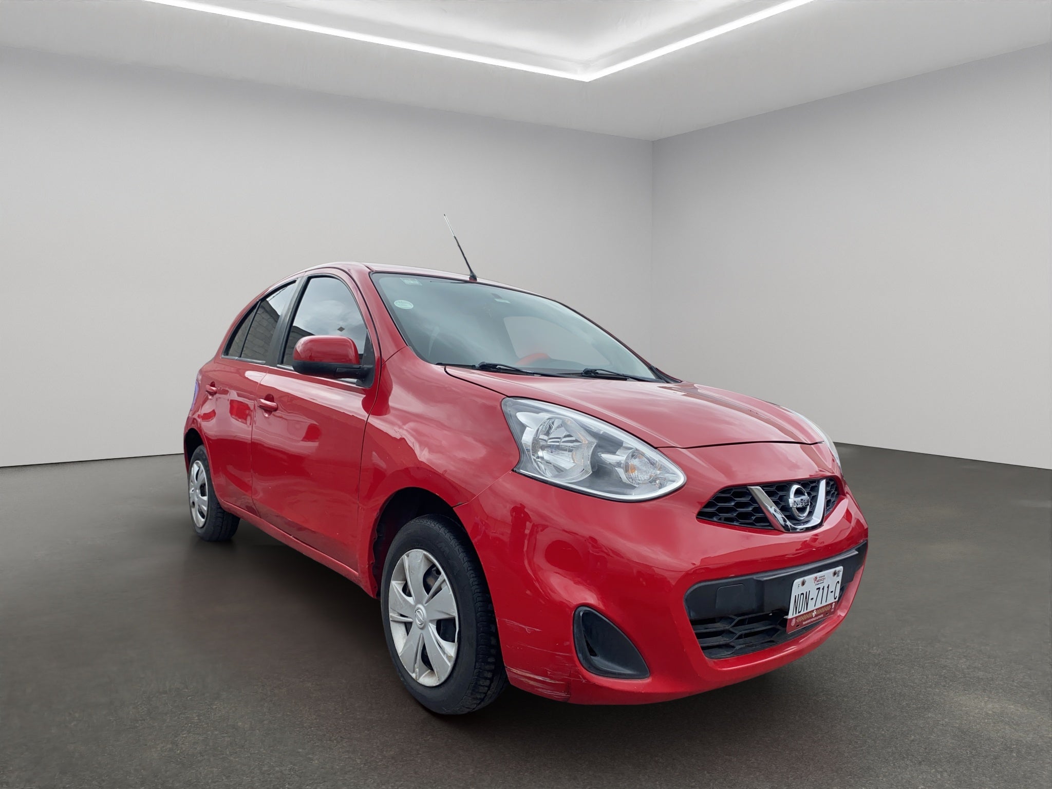 2018 Nissan March 5 pts. HB Sense, TM5, a/ac., CD, Bluetooth, R-14