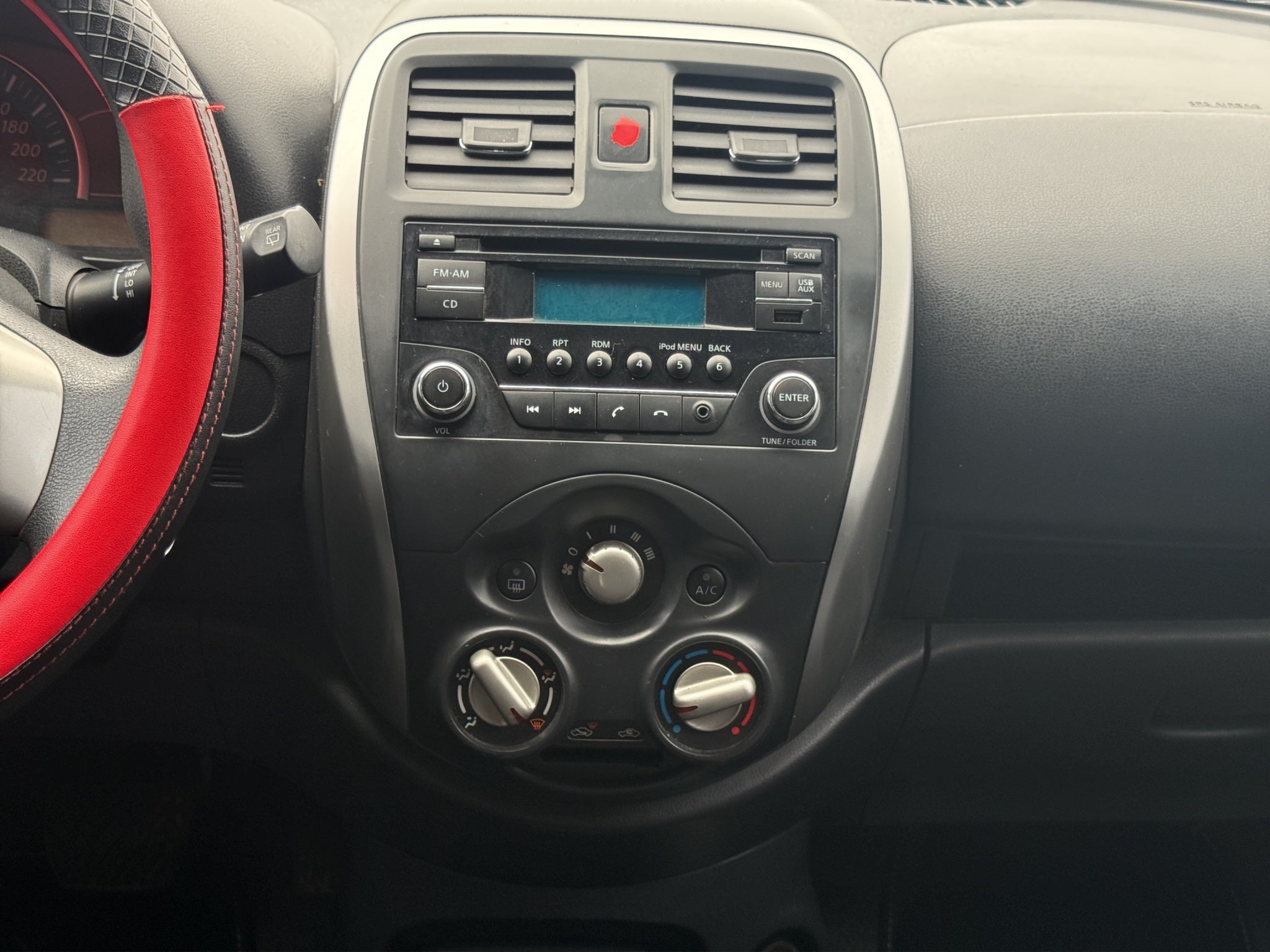 2018 Nissan March 5 pts. HB Sense, TM5, a/ac., CD, Bluetooth, R-14