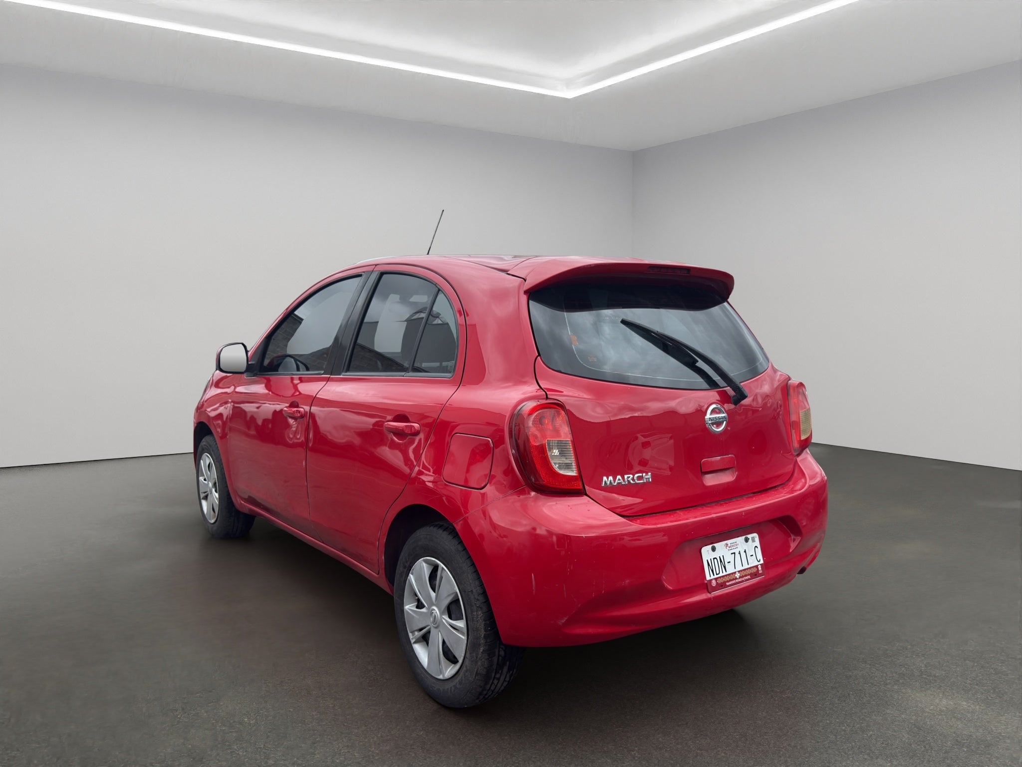 2018 Nissan March 5 pts. HB Sense, TM5, a/ac., CD, Bluetooth, R-14